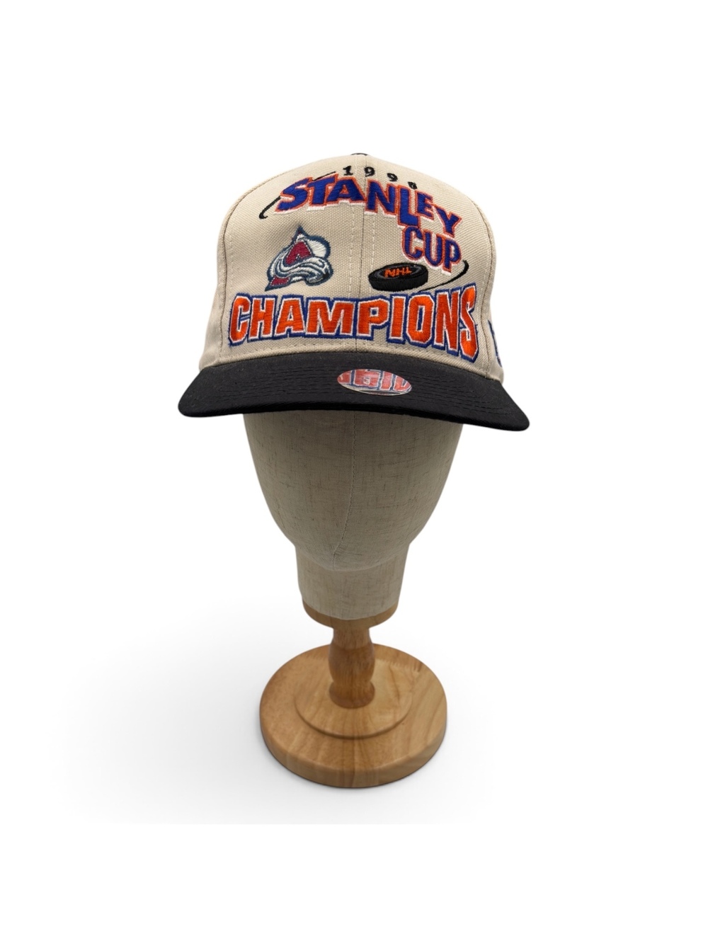 Vintage 1996 Colorado Avalanche Stanley Cup Champions Snapback Hat